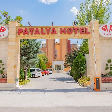 Patalya Lakeside Resort Hotel Golbası Esterno foto
