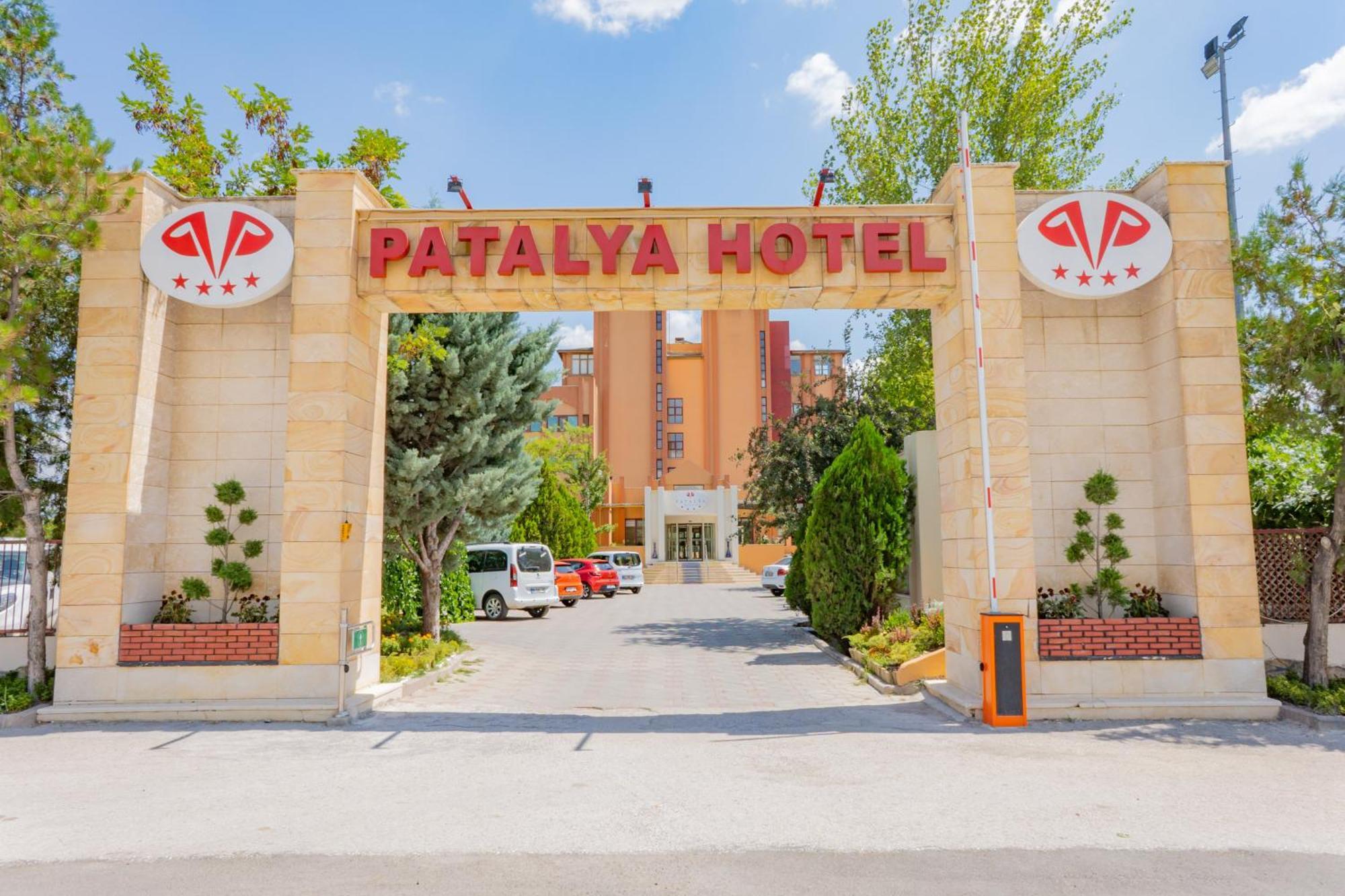 Patalya Lakeside Resort Hotel Golbası Esterno foto